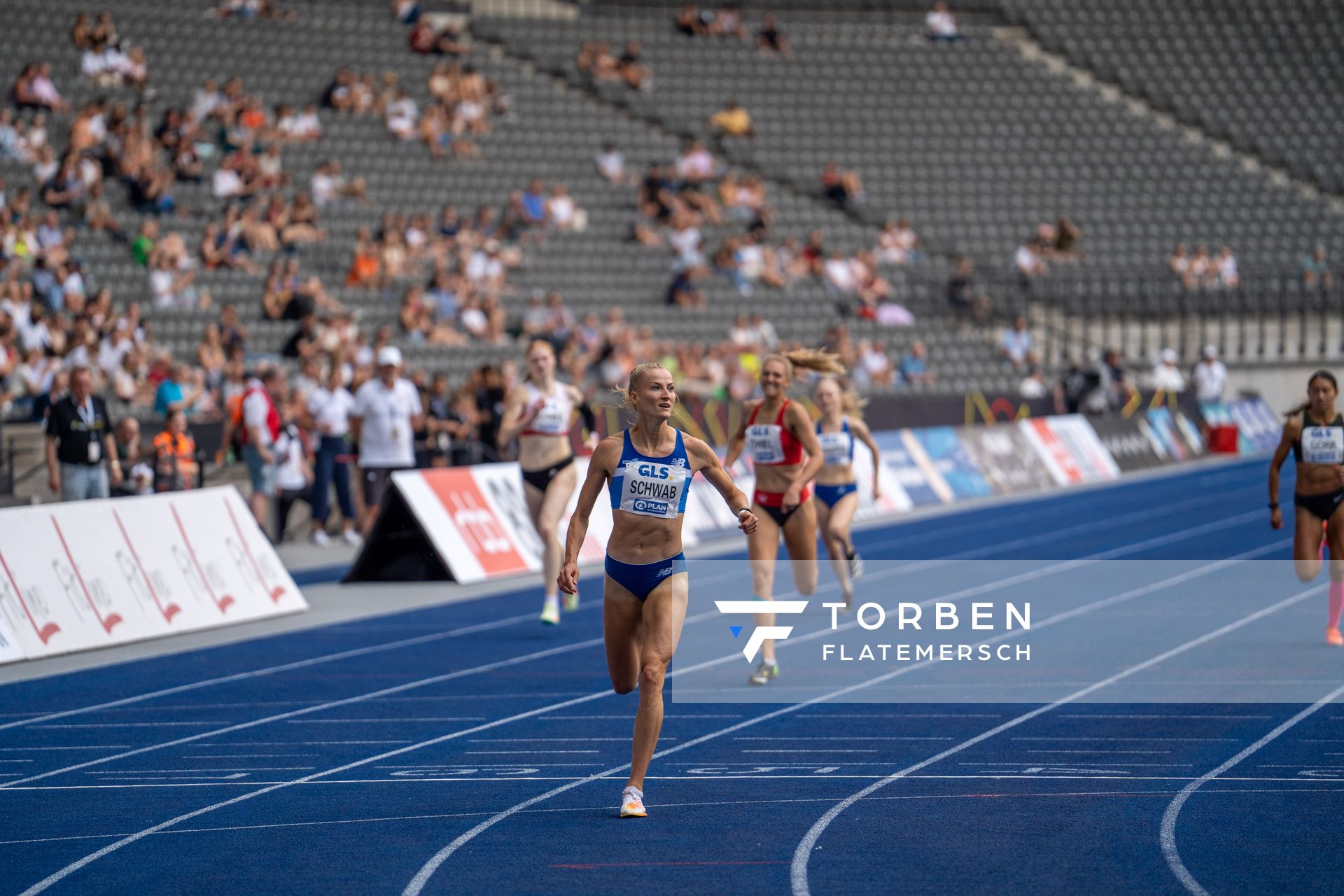 Corinna Schwab (LAC Erdgas Chemnitz) waehrend der deutschen Leichtathletik-Meisterschaften im Olympiastadion am 25.06.2022 in Berlin